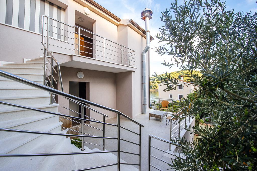 Villa Cortes Mali Iž Exterior foto
